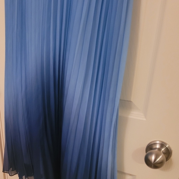 2/$30 XTRAORDINARY SIZE 16 Dress Kids worn once to a wedding Great condition - Picture 13 of 16